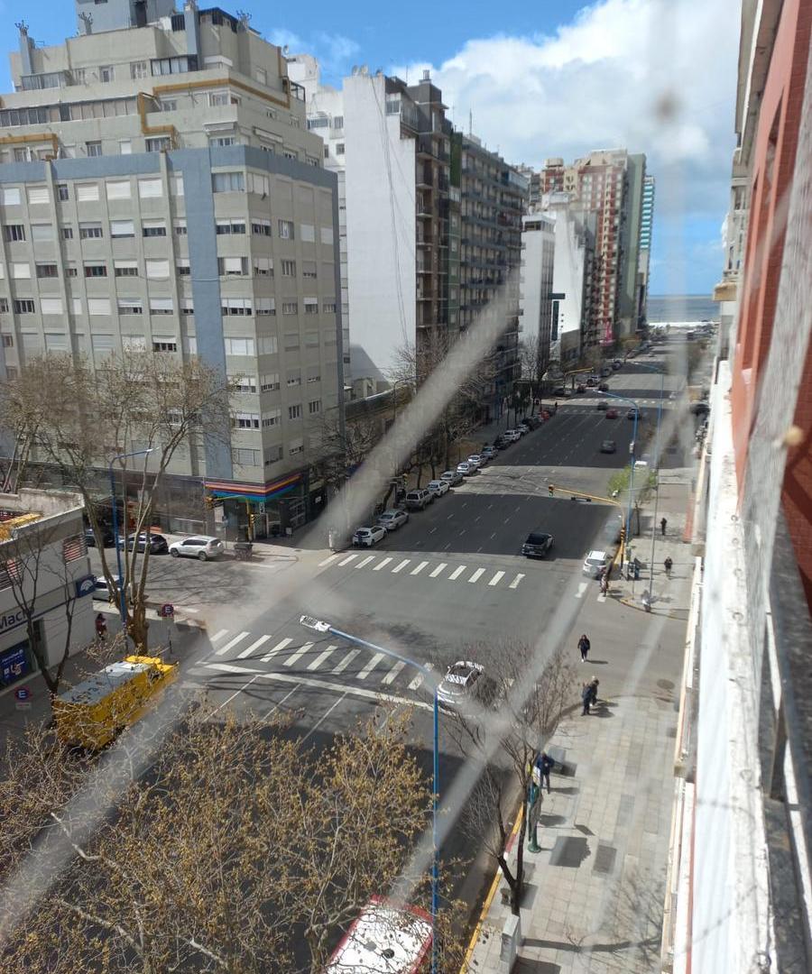 Foto de Venta de departamento - 2 ambientes - A la calle - Con balcón - Centro, imagen 5