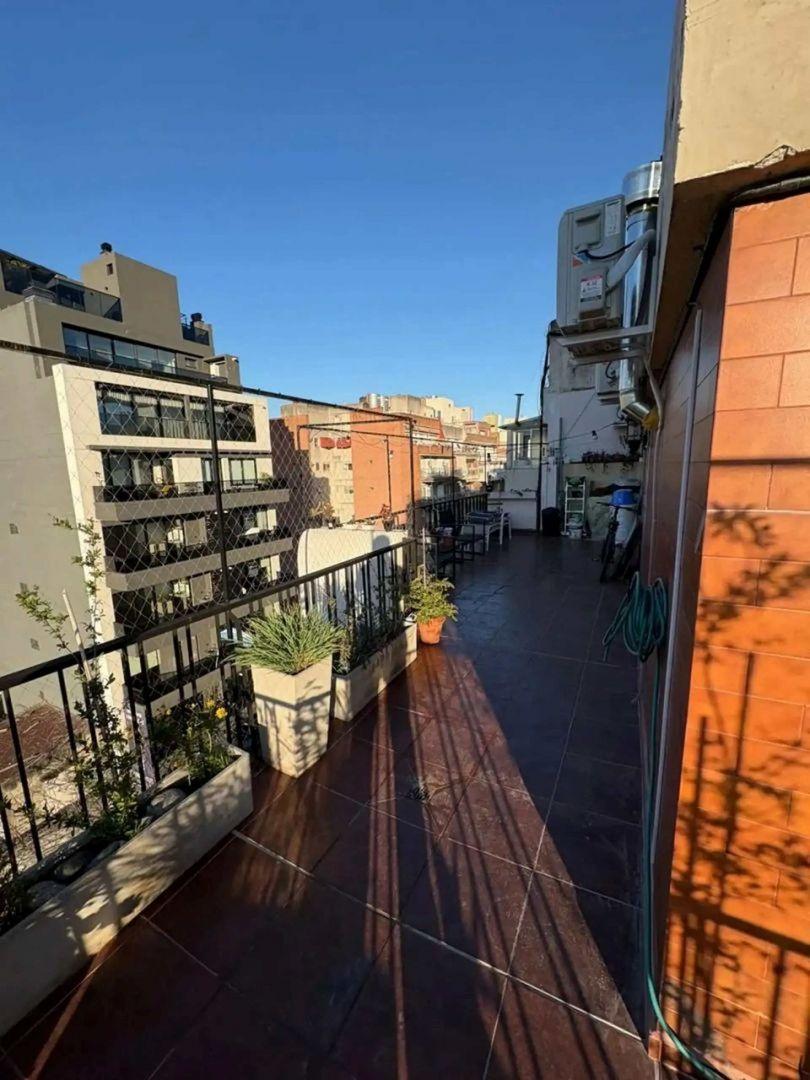 Foto de Departamento 3 ambientes super luminoso balcon terraza refaccionado a, imagen 2
