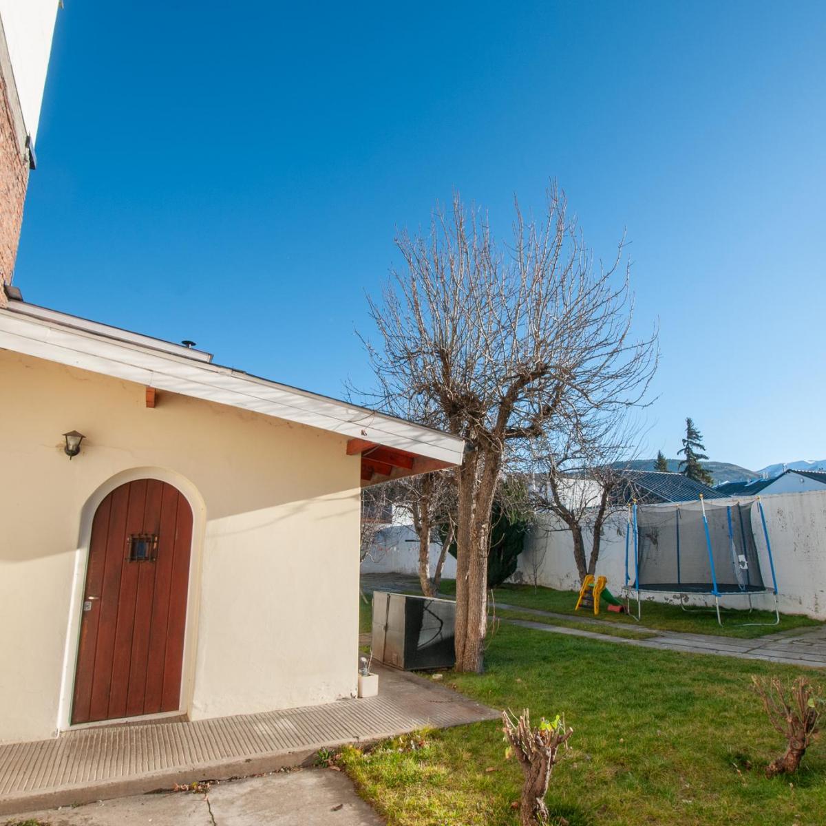 Venta de Casa con Lote Apto Desarrollo Inmobiliario 2