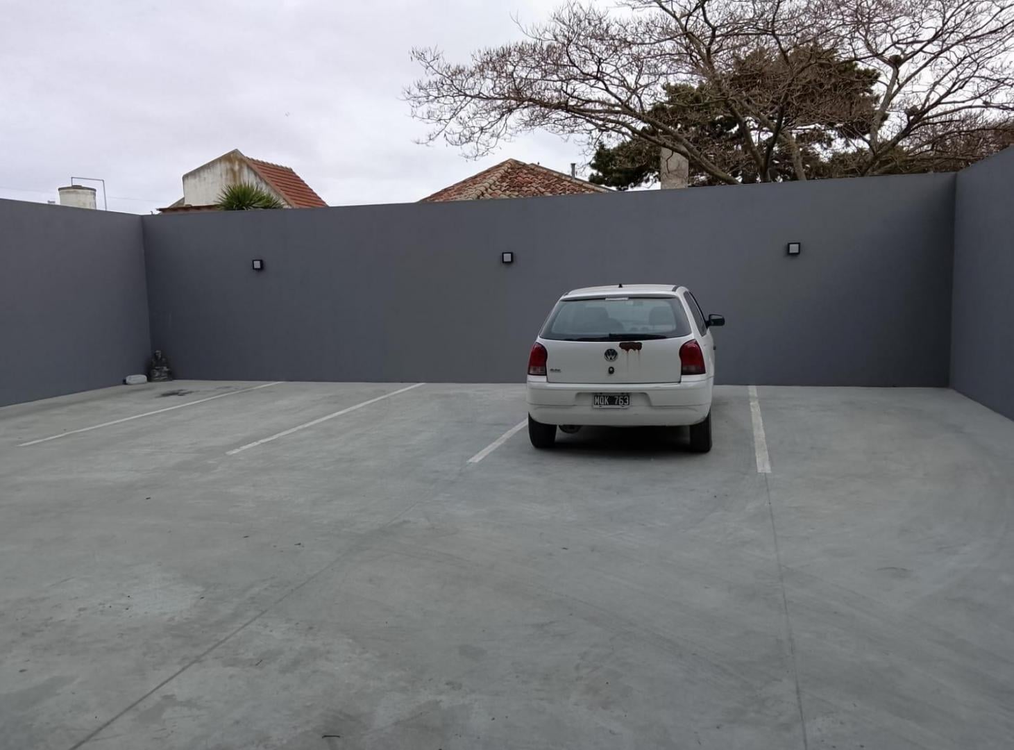 Foto de Departamento dos ambientes con cochera en Mar Del Plata, imagen 2