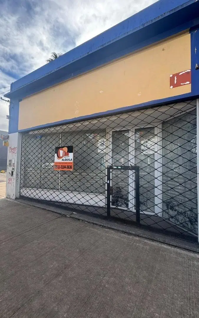 Local Sobre Bartolome Mitre 1