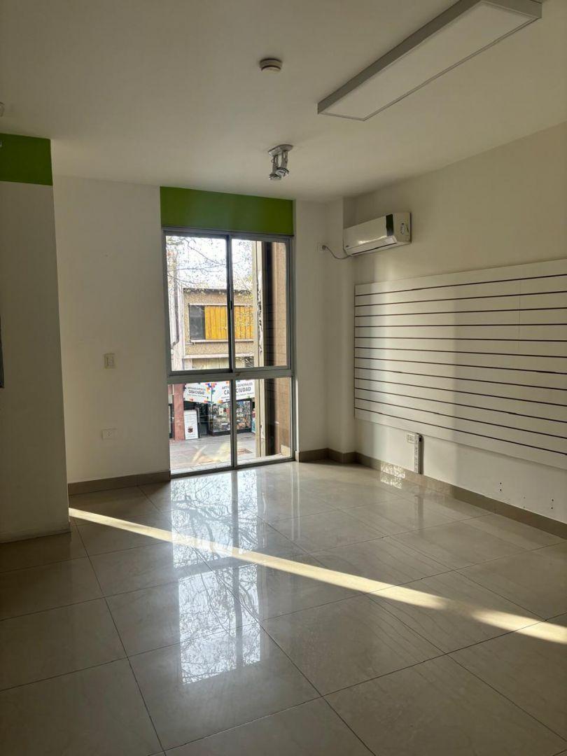 Foto de Oficina . | Av. San Martín 924 al 900, imagen 5