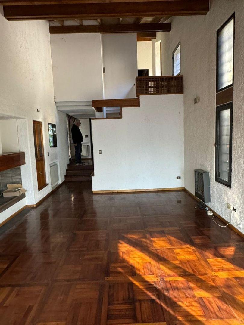 Casa 8 Ambientes 5 Dorm.. | Maipu y Rodriguez Peña 2