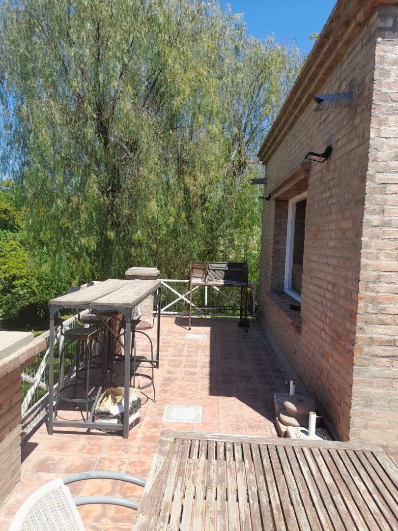 Casa 8 Ambientes 4 Dorm.. | Estrada Al 2200 3