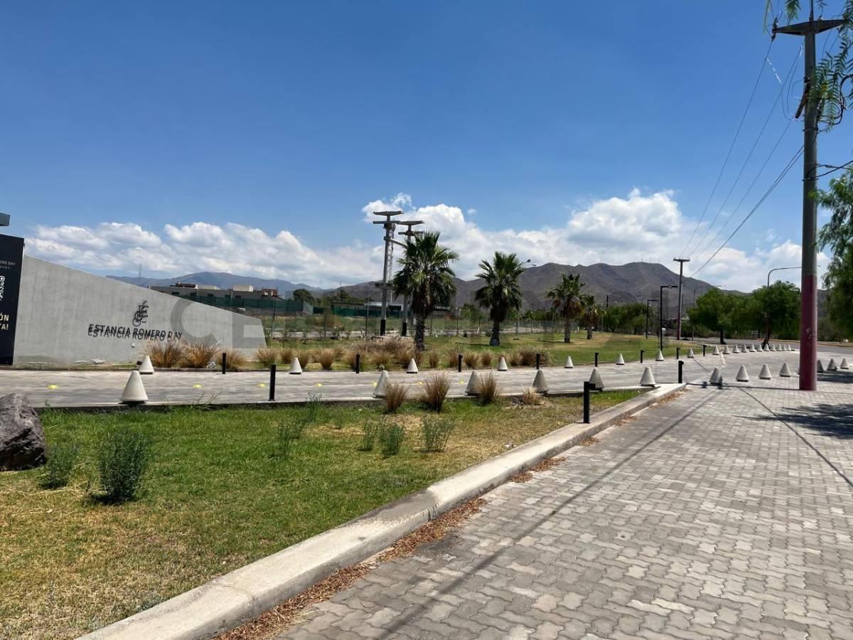 Barrio Estancia Romero Day. Lote en Venta 4