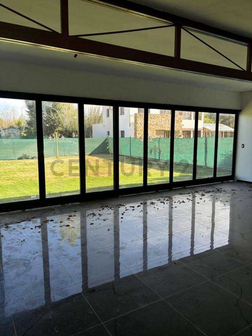 Barrio Vistalba Country Lujan de Cuyo. Casa en Venta 3