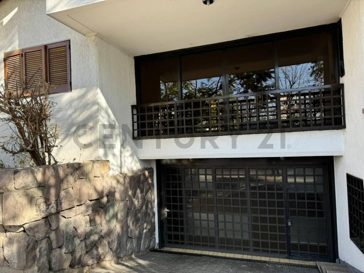 Barrio Bombal. Casa Maipú y Roque Saenz Peña 4