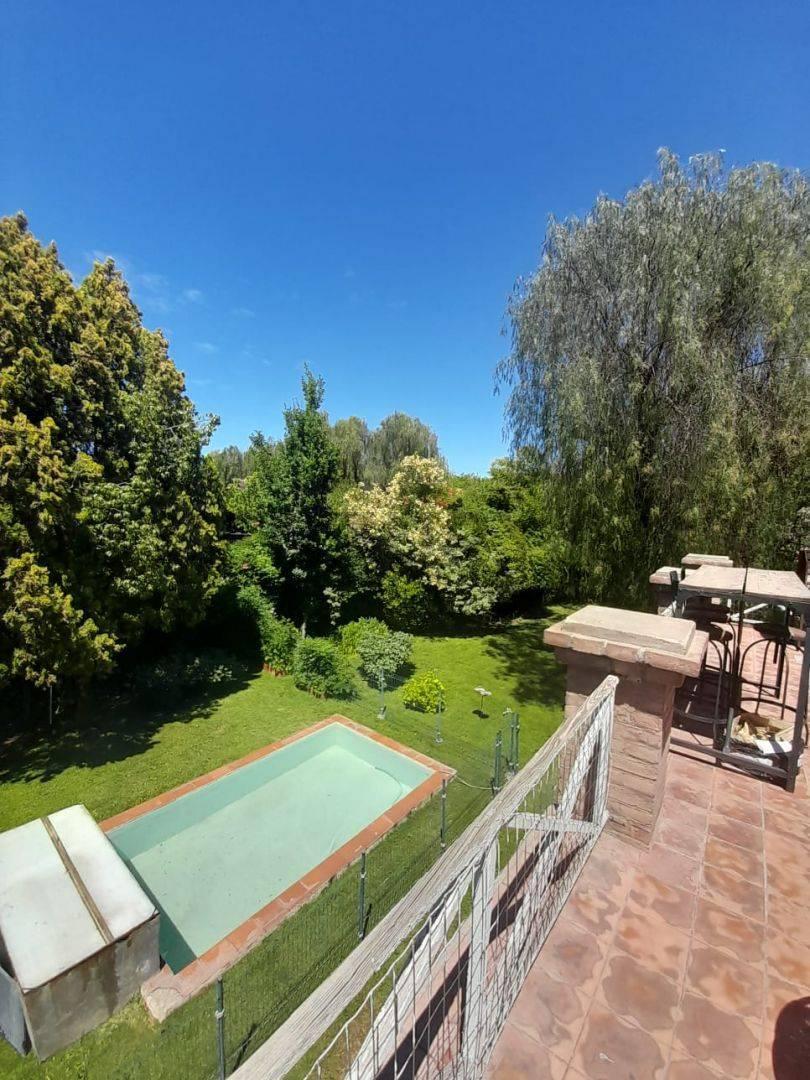 inmoandes Ofrece en Venta de Casa, en Una de Las Esquinas del Prestigioso Barrio Club de Campo. 1