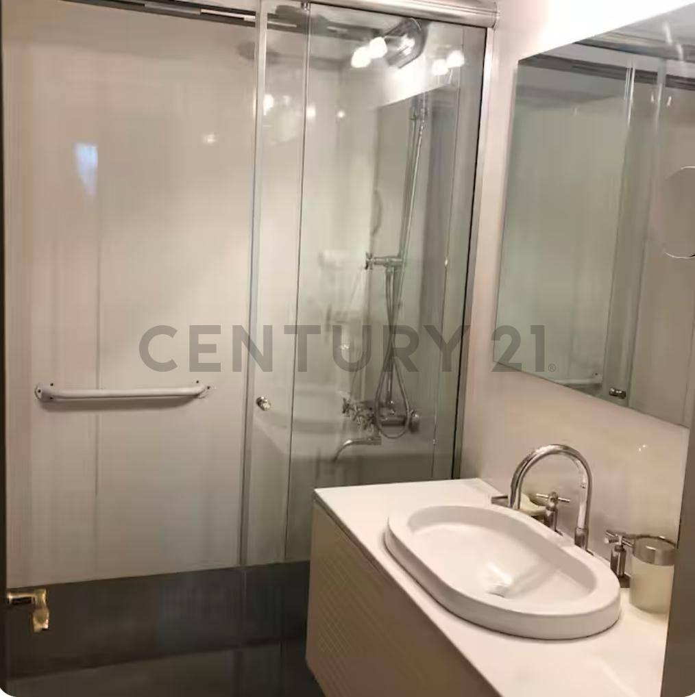 Century 21 Inmoandes Ofrece Para La Venta un Departamento en Edificio Milenium Ubicado en Av. 3