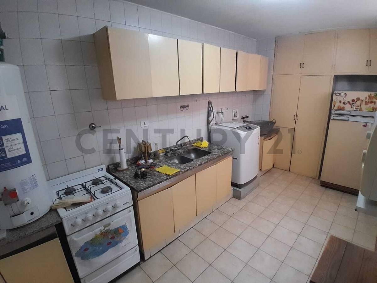 Departamento 5ta Seccion. Calle Leonidas Aguirre 1