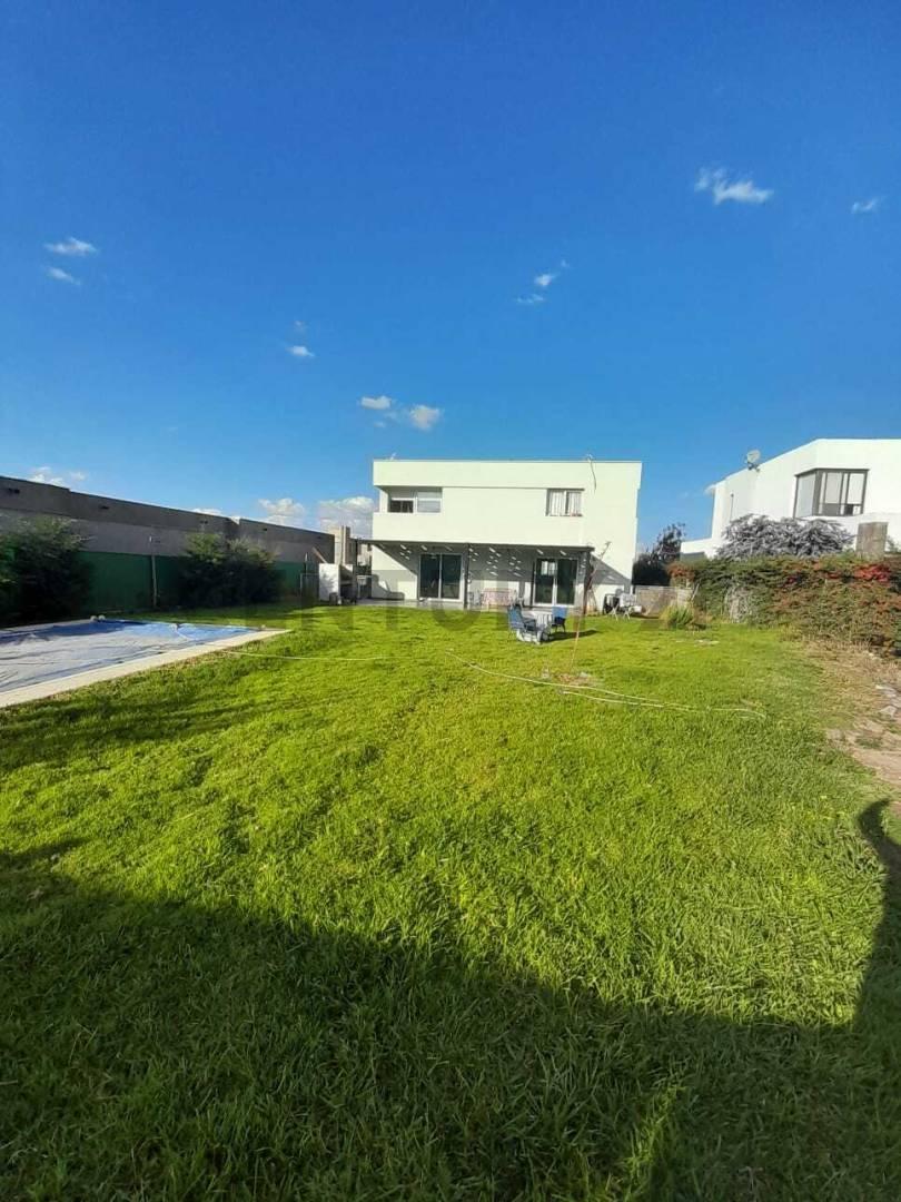 Casa en Venta en Barrio La Toscana 4