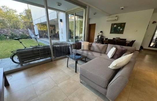 Casa moderna Barrio Dalvian
