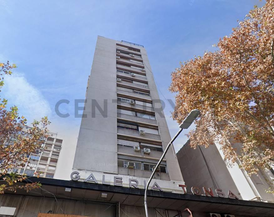 Departamento en venta en Av. San Martin