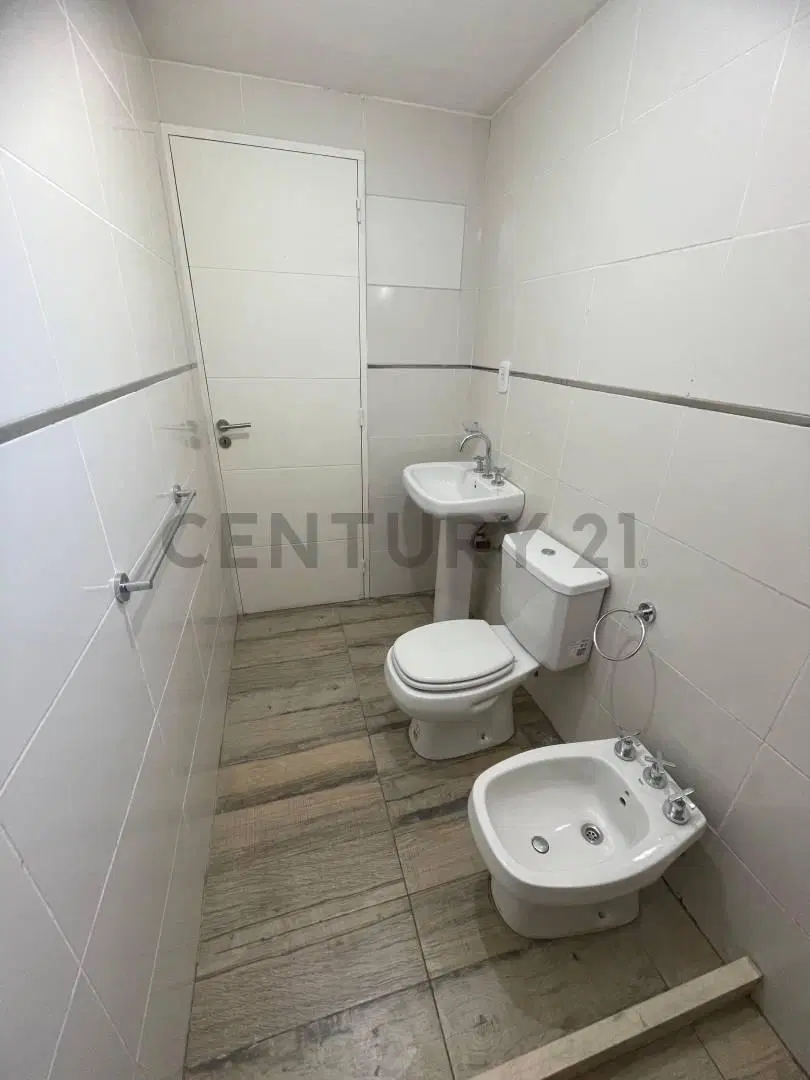 Alquilo Departamemto 1 Dormitorio con cochera 5