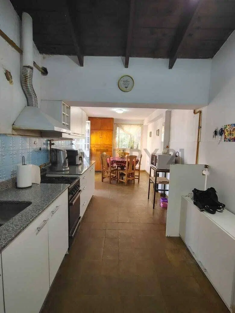 OPORTUNIDAD EN BARRIO SAN IGNACIO -GODOY CRUZ-MENDOZA 2