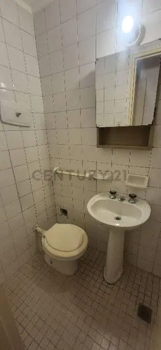 ALQUILER  Amplio Departamento / Oficina en Pleno Centro de Mendoza – Seguridad 24 hs   9 DE JULIO 4