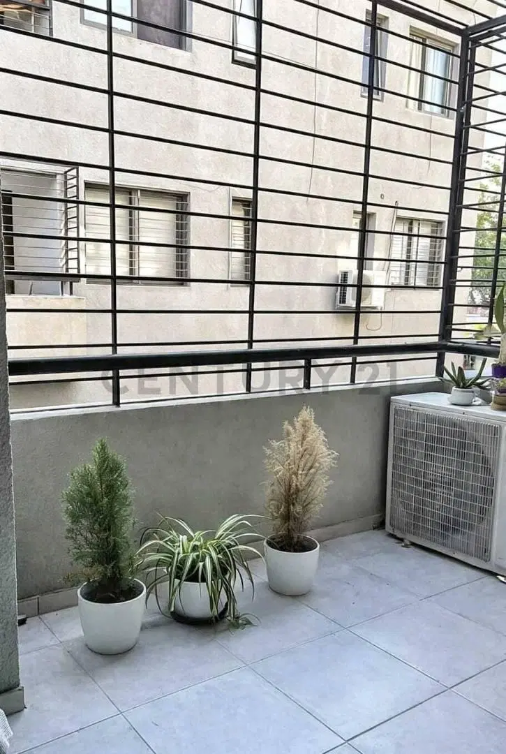 VENTA HERMOSO DUPLEX EN GODOY CRUZ 4