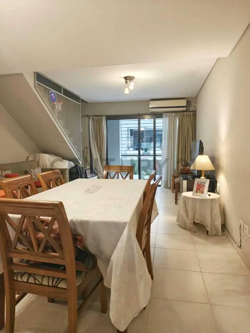 VENTA HERMOSO DUPLEX EN GODOY CRUZ 3