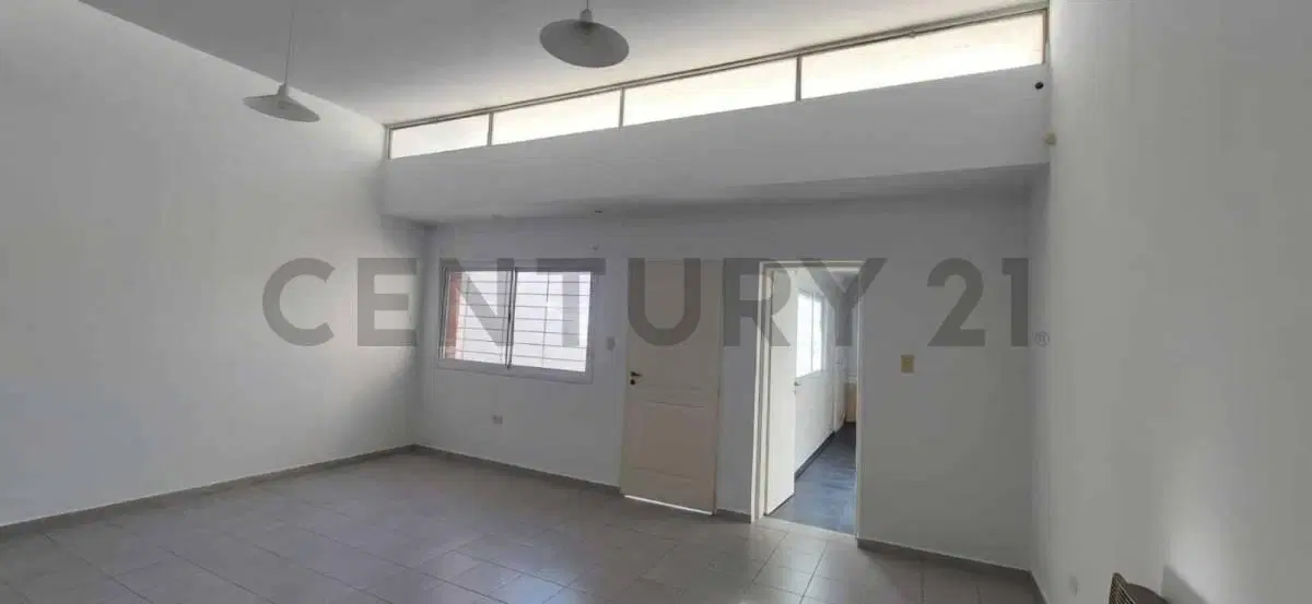 Casa en Alquiler – 25 de Mayo 3300, Ciudad de Mendoza 3