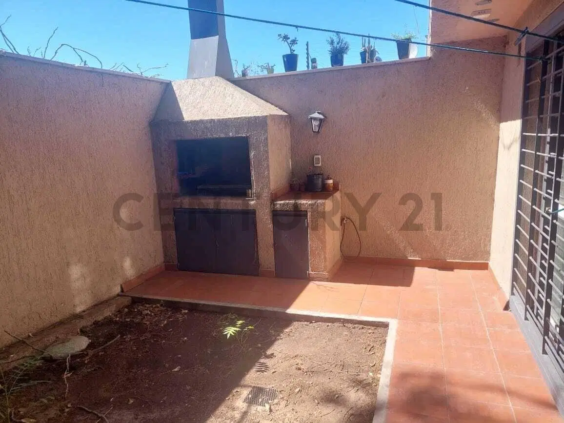 Dúplex con cochera alquiler 5