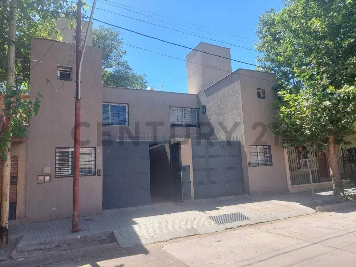 Dúplex con cochera alquiler 2