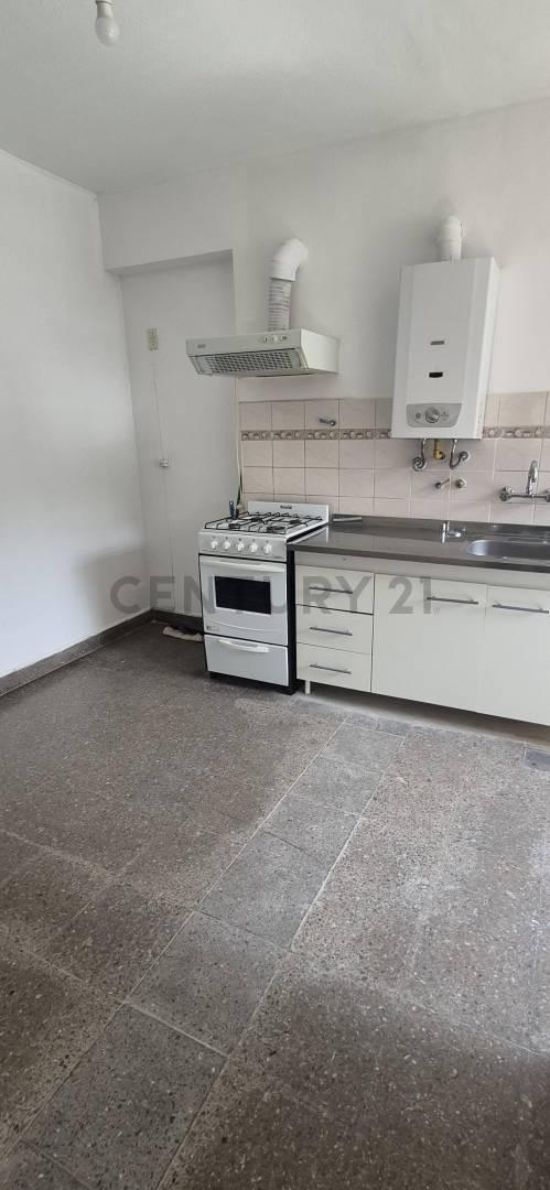 Foto de DEPARTAMENTO EN VENTA EN BARRIO UNIMEV GUAYMALLEN MENDOZA, imagen 2