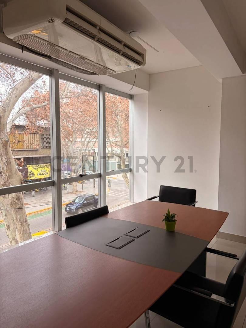 Foto de Oficina Última generación. Centro Mendoza, imagen 2