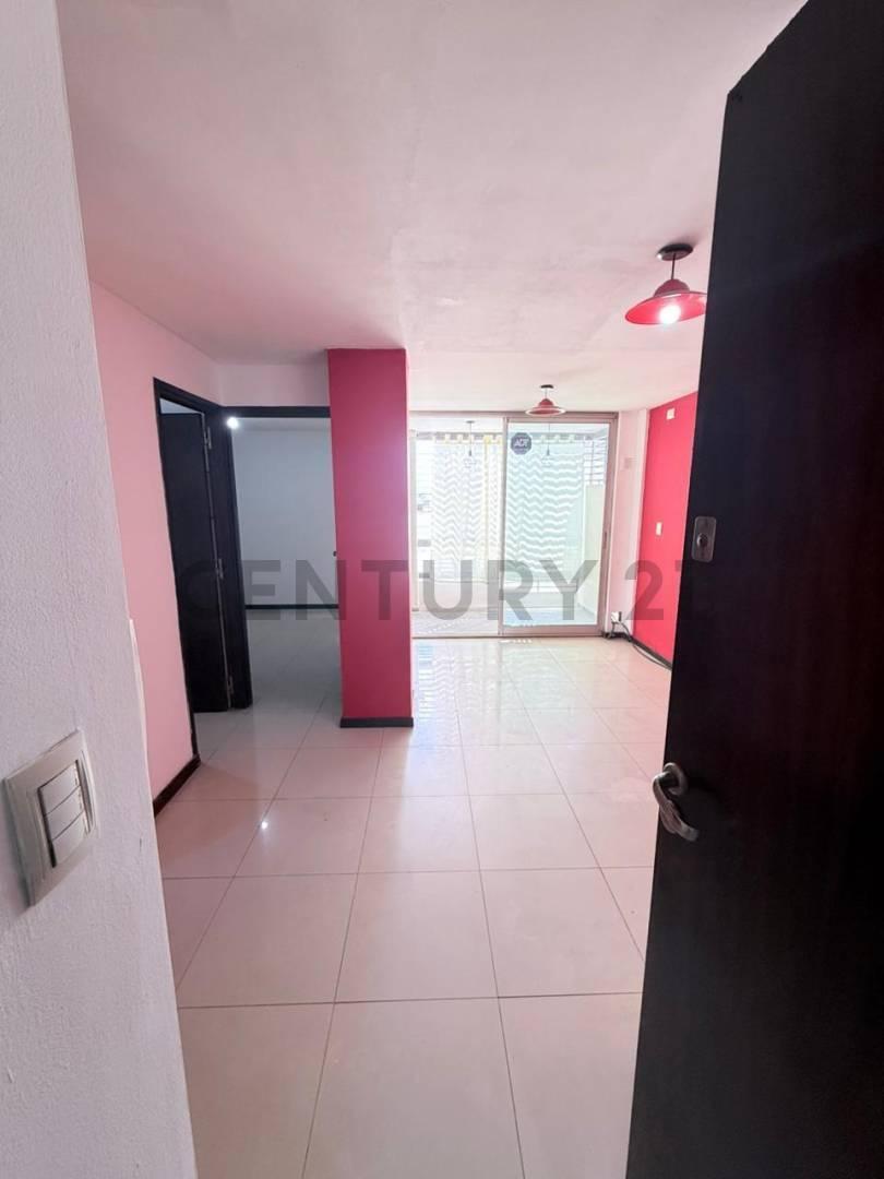 Foto de VENTA DE DEPARTAMENTO EN EDIFICIO LIBERTADOR, imagen 4