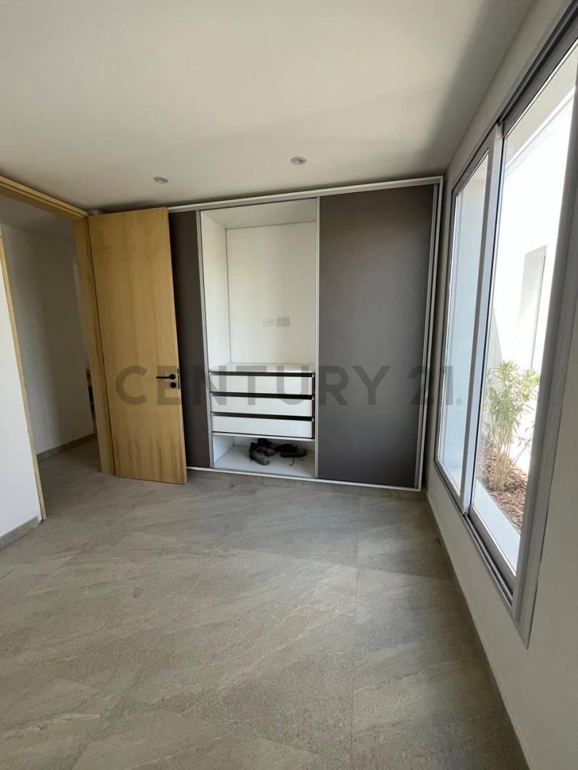 Foto de CASA A ESTRENAR EN LAR DE TERRADA -UNA PLANTA DISEÑO Y CONFORT, imagen 2