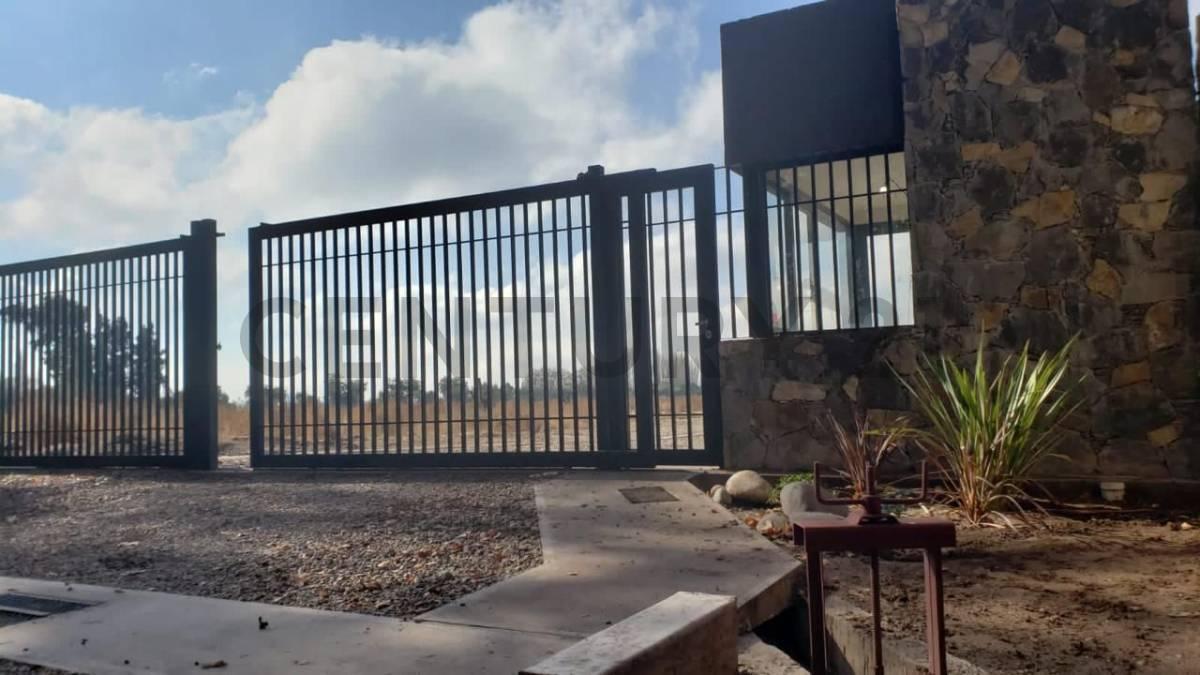 Foto de VENTA DE LOTE EN LA CARLOTTA, imagen 4
