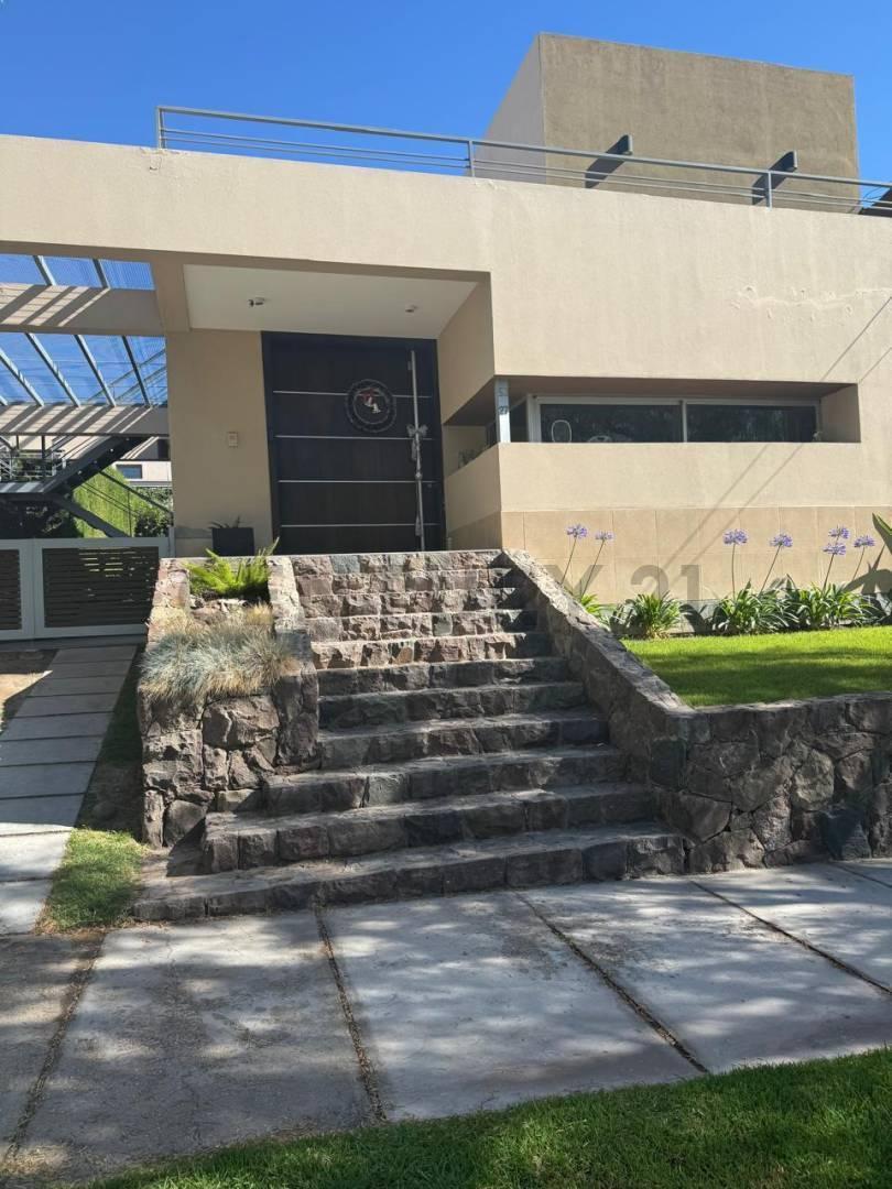 Foto de Casa moderna Barrio Dalvian, imagen 1