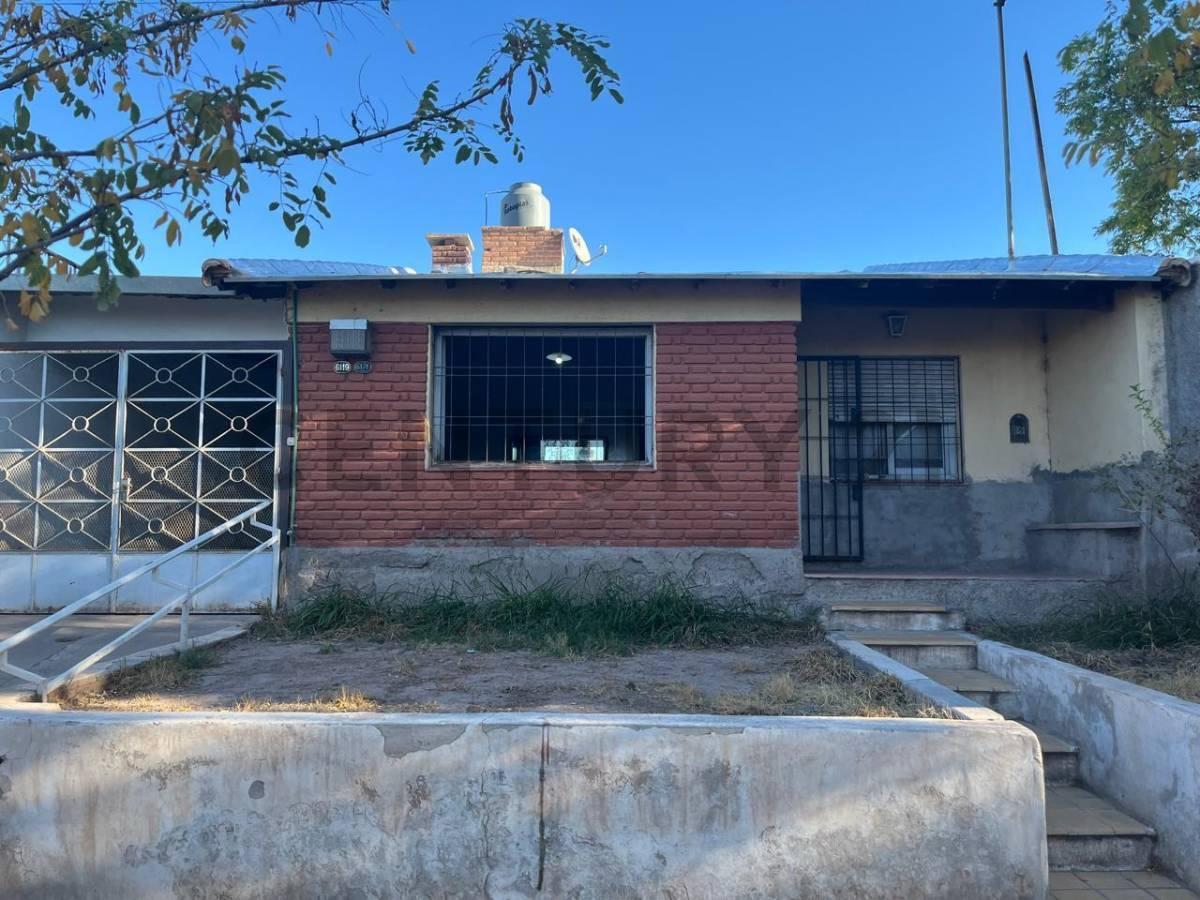 Foto de CASA EN VENTA BARRIO SANTA ANA, imagen 1