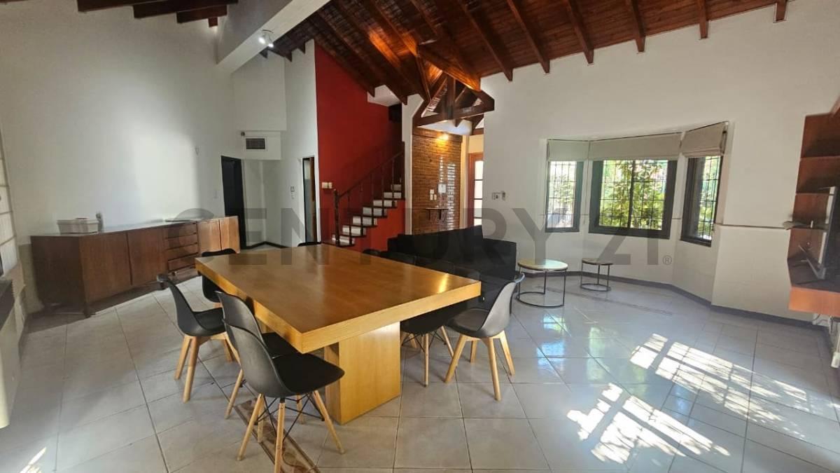 Foto de OPORTUNIDAD CASA más DEPARTAMENTO BARRIO EL HUERTO, imagen 3