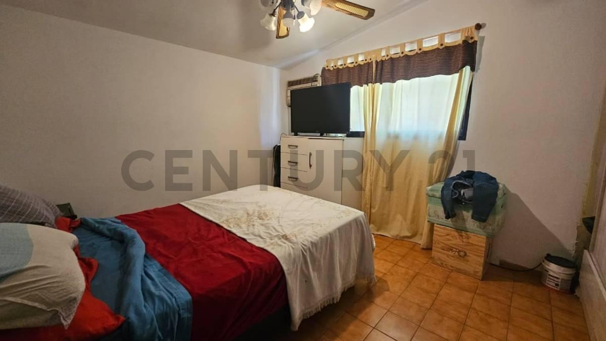 Foto de HERMOSA CASA EN GUAYMALLEN DORREGO, imagen 5
