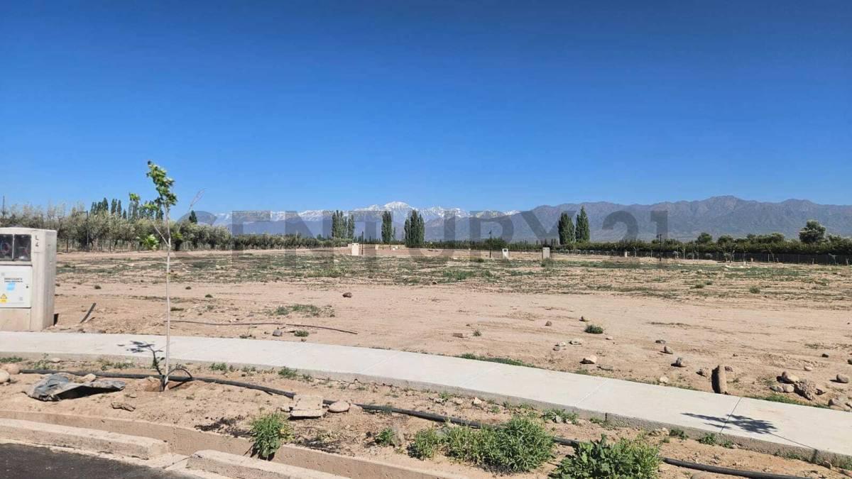 Foto de LOTE EN EXCLUSIVO BARRIO PRIVADO VISTALBA RESERVE, imagen 2