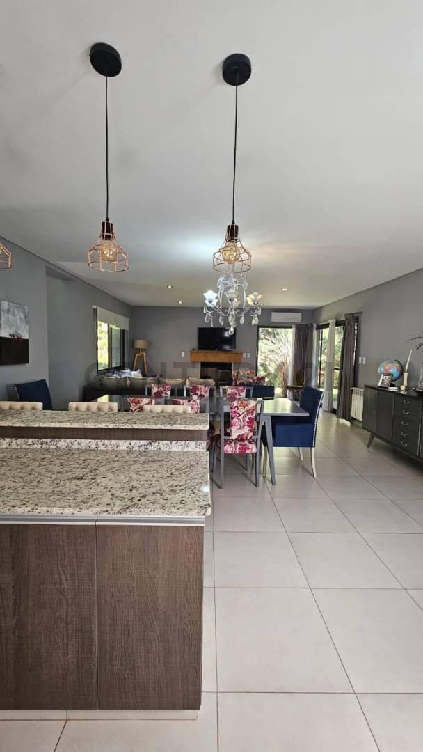 Foto de CASA EN VENTA BARRIO PRIVADO TERRUÑOS DE ARAOZ 1, imagen 5