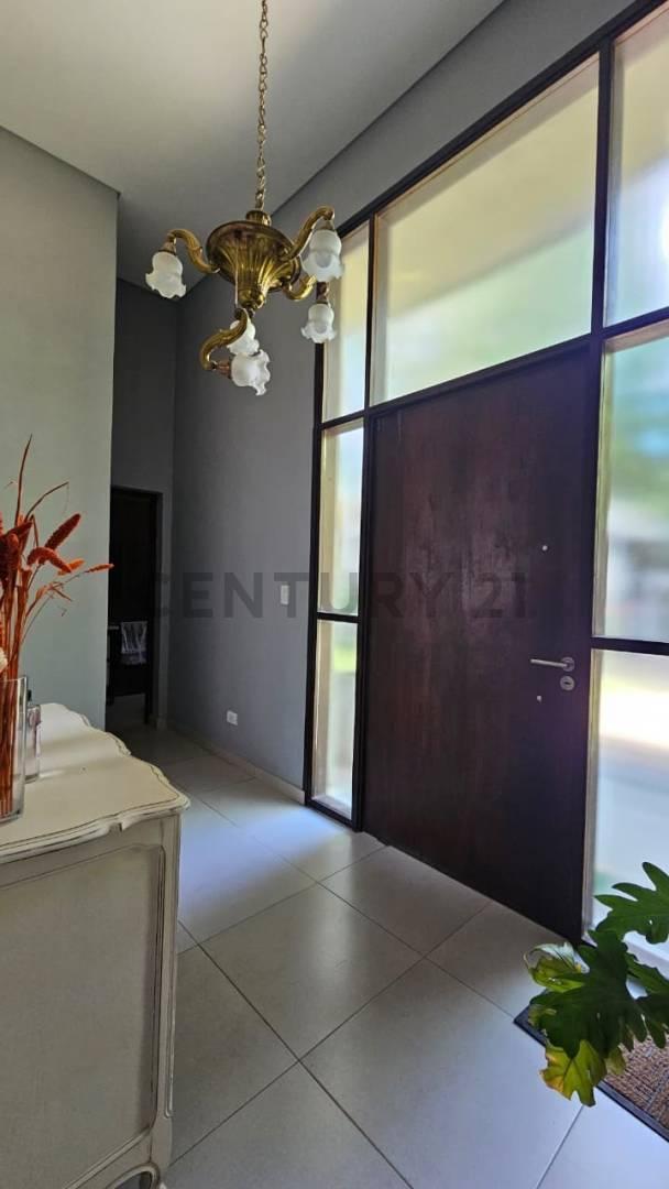 Foto de CASA EN VENTA BARRIO PRIVADO TERRUÑOS DE ARAOZ 1, imagen 2