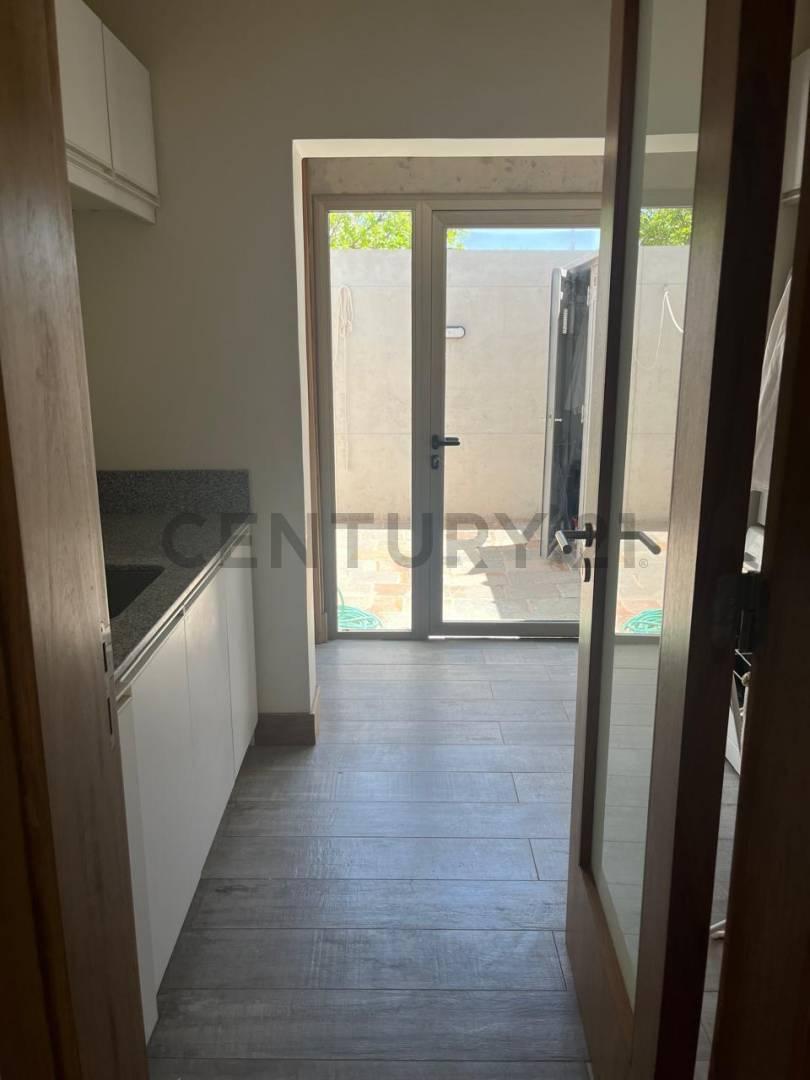Foto de CASA EN VENTA EN EXCLUSIVO BARRIO LA VACHERIE, imagen 1