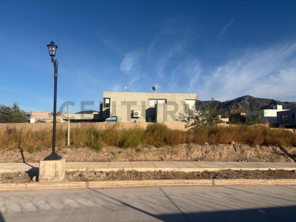 Foto de VENTA DE LOTE - BARRIO LA BASTILLA, imagen 2
