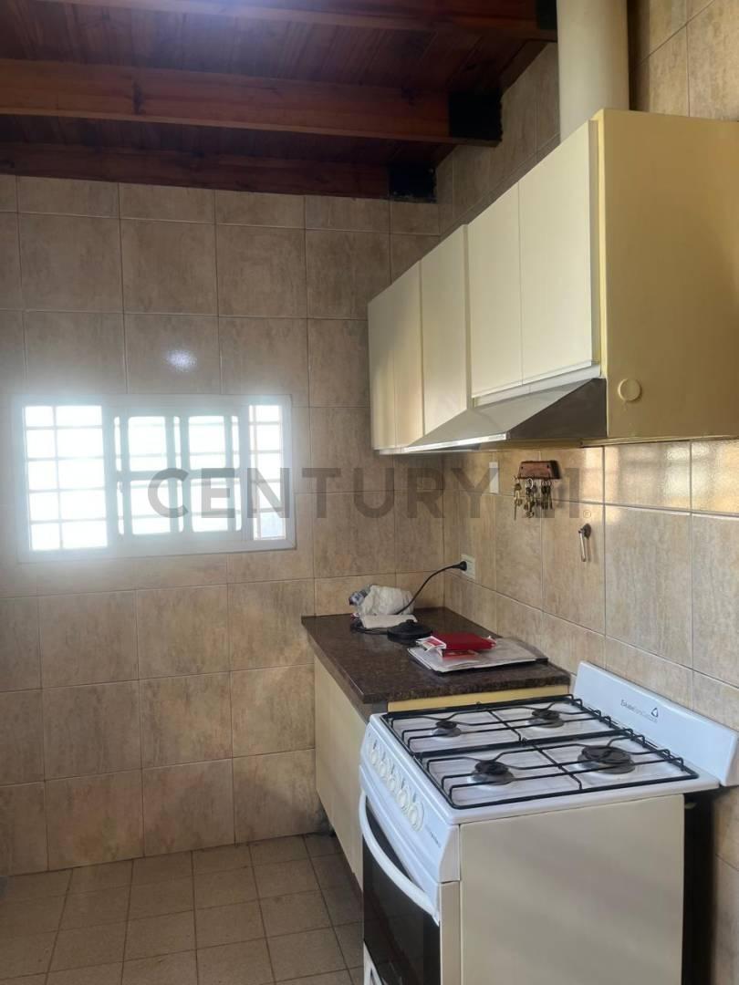 Foto de CASA EN VENTA BARRIO SANIDAD CIUDAD DE MENDOZA, imagen 4