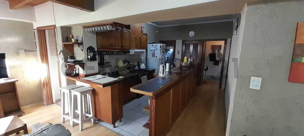 Foto de Casa 4 dormitorios, 2 baños, cochera, imagen 5