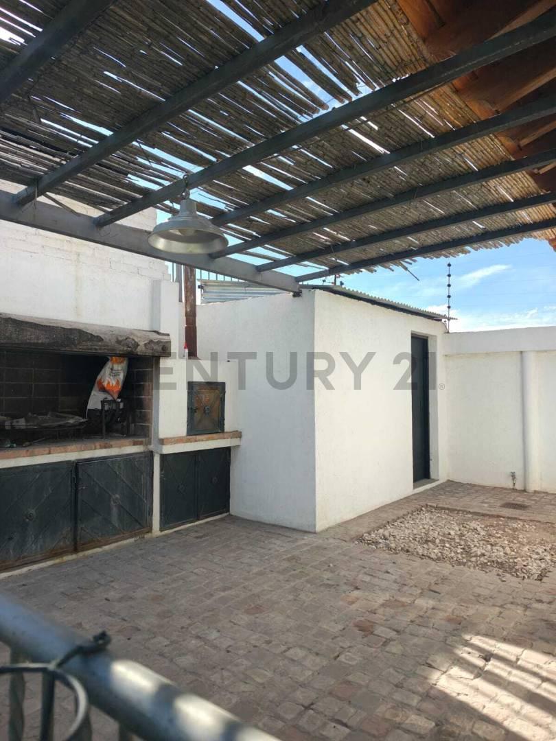 Foto de CASA EN VENTA BARRIO CERRADO - GUAYMALLEN, imagen 4