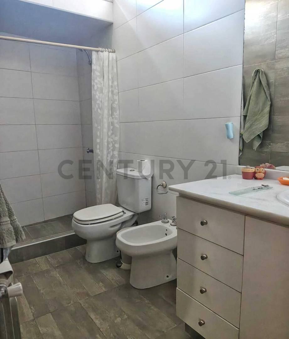 Foto de CASA EN VENTA BARRIO CERRADO - GUAYMALLEN, imagen 3