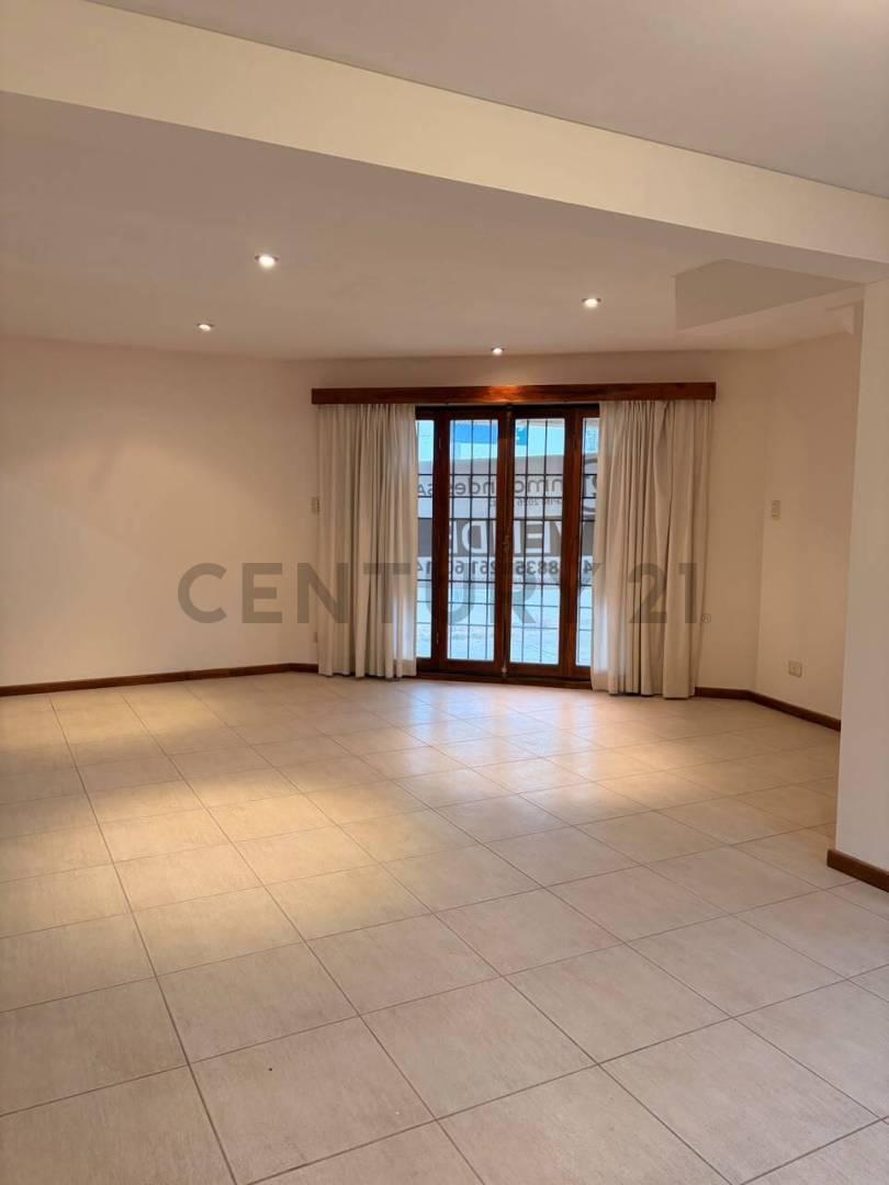 Foto de Casa 3 Dormitorios en Venta - Barrio Parque Norte, Las Heras, Mendoza, imagen 4