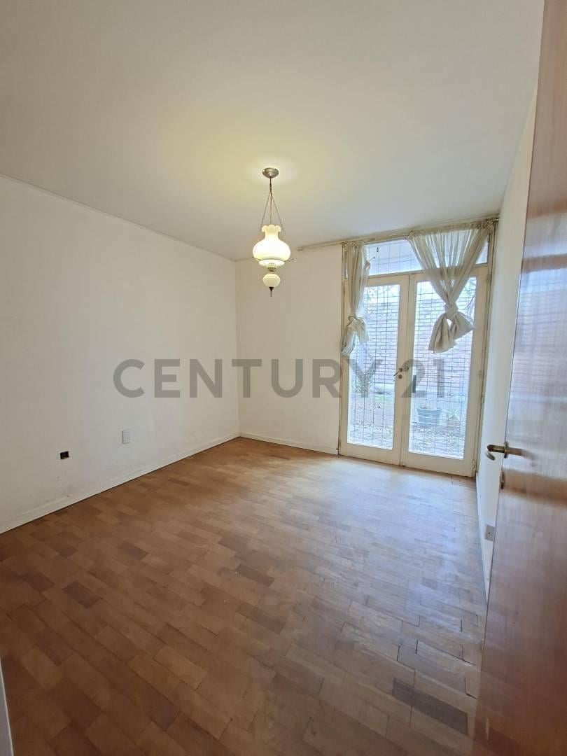 Foto de C21 Inmoandes VENDE CASA en B° Arizu de Godoy Cruz, imagen 3