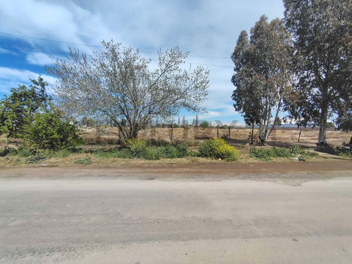 Foto de TERRENO ESTRATEGICO INDUSTRIAL EN CARRIL RODRIGUEZ PEÑA, imagen 2