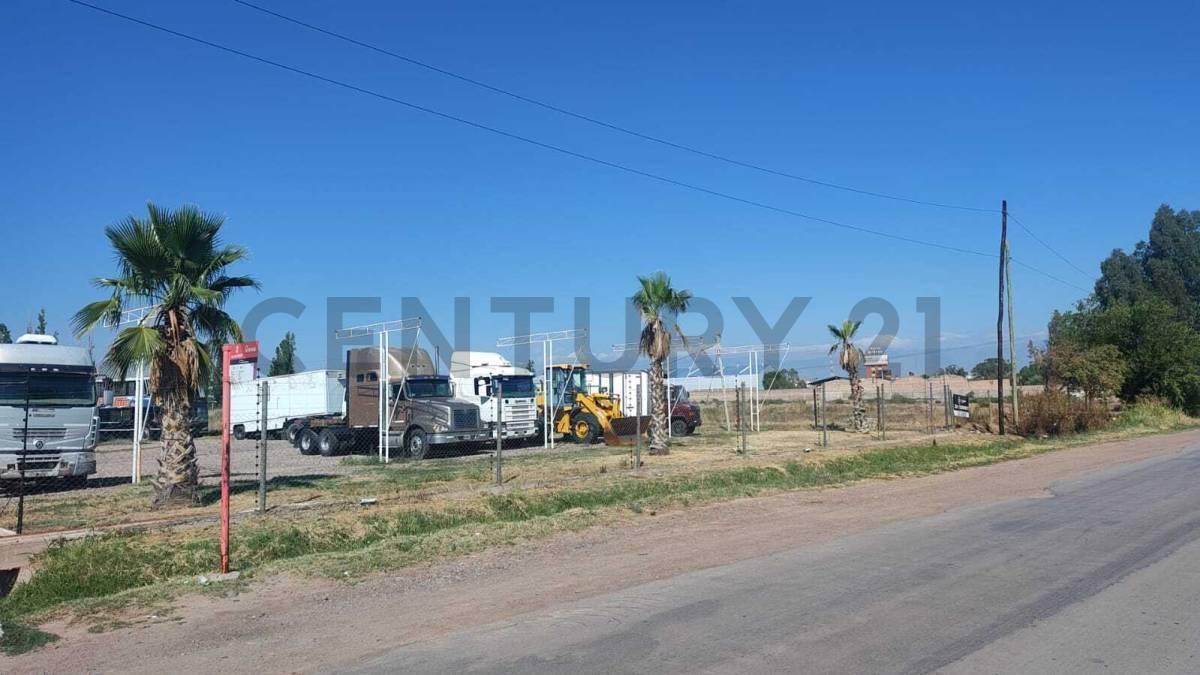 Foto de TERRENO ESTRATEGICO INDUSTRIAL EN CARRIL RODRIGUEZ PEÑA, imagen 5