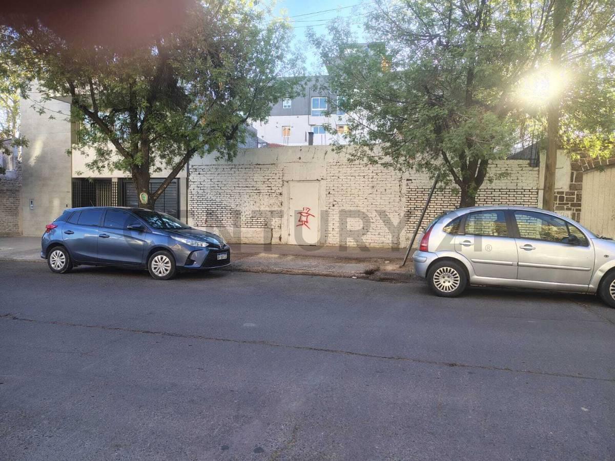 Foto de TERRENO EN VENTA EN 5TA SECCION-CIUDAD DE MENDOZA, imagen 2