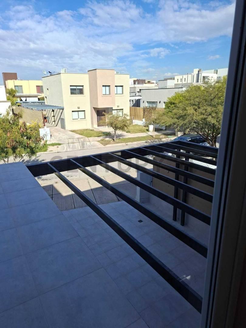 Foto de Exclusiva casa a estrenar de categoría en Barrio Privado La Bastilla, imagen 5