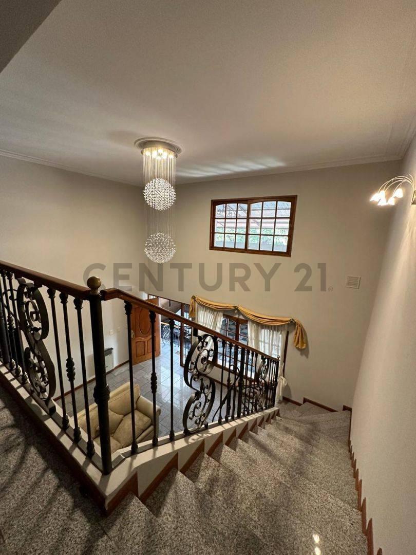 Foto de GRAN CASA EN VENTA EN QUINTA SECCION, imagen 4